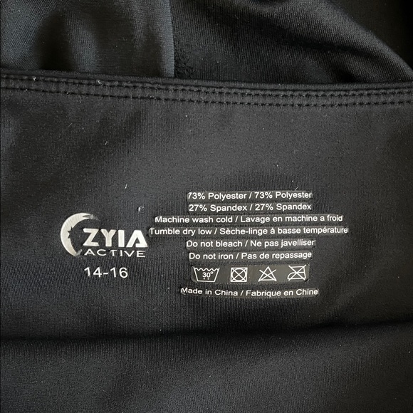 Zyia Active High and Tight Leggings with Pockets - 2 pair - Picture 6 of 6